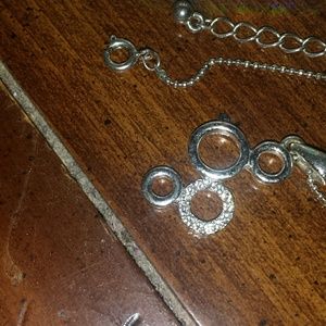 4 circle necklace